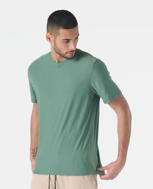 Aire Tee Hunter Green