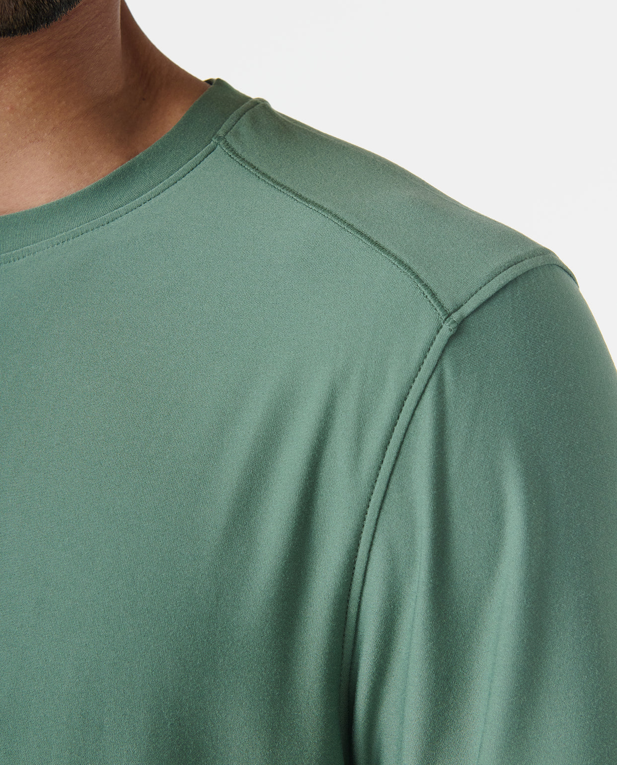 Aire Tee Hunter Green