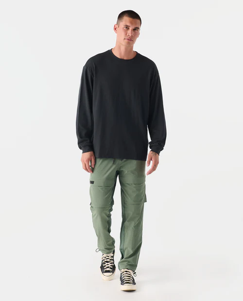 Fairfax Oversized LS Tee Black