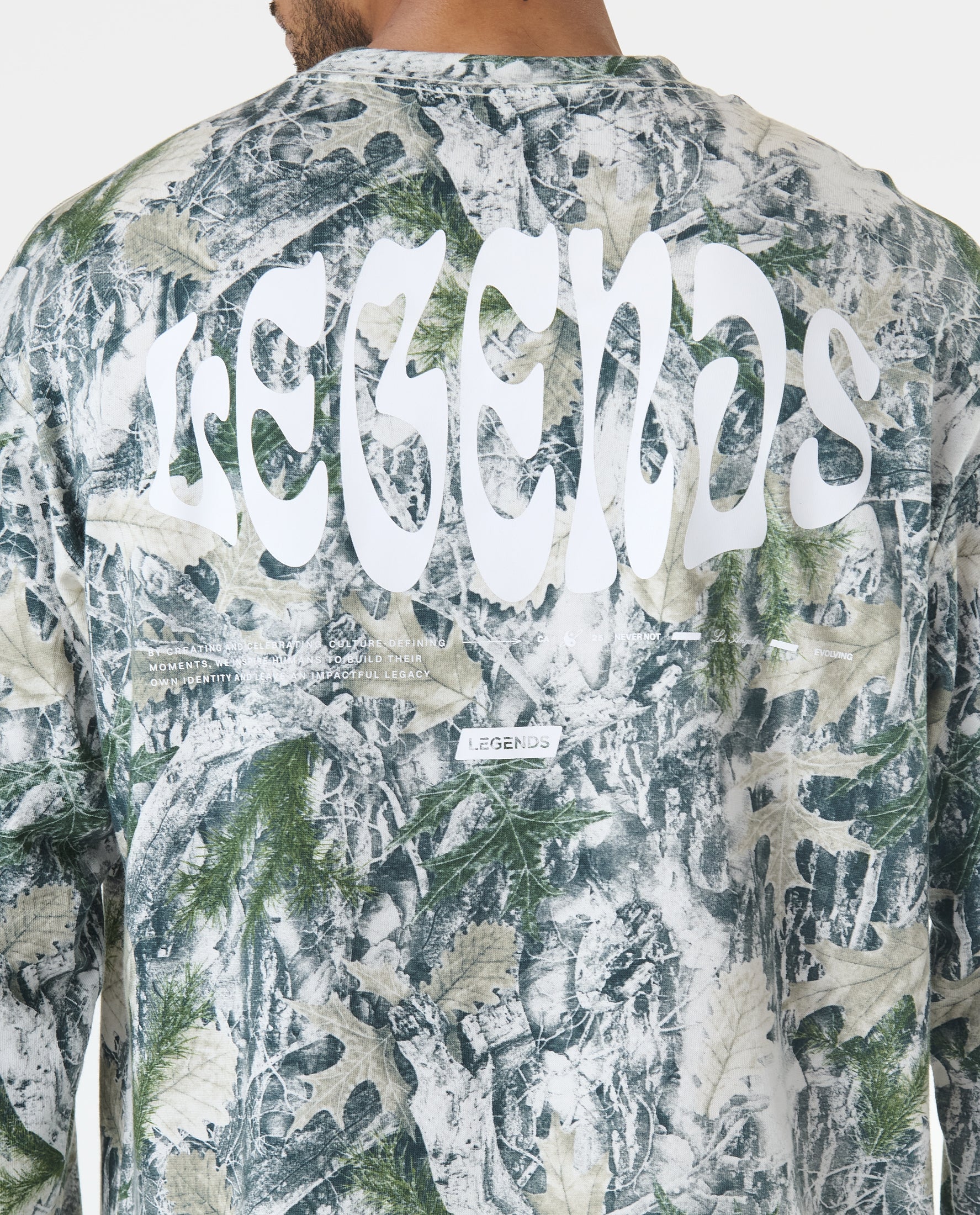 Fairfax Oversized LS Tee Wavy Legends