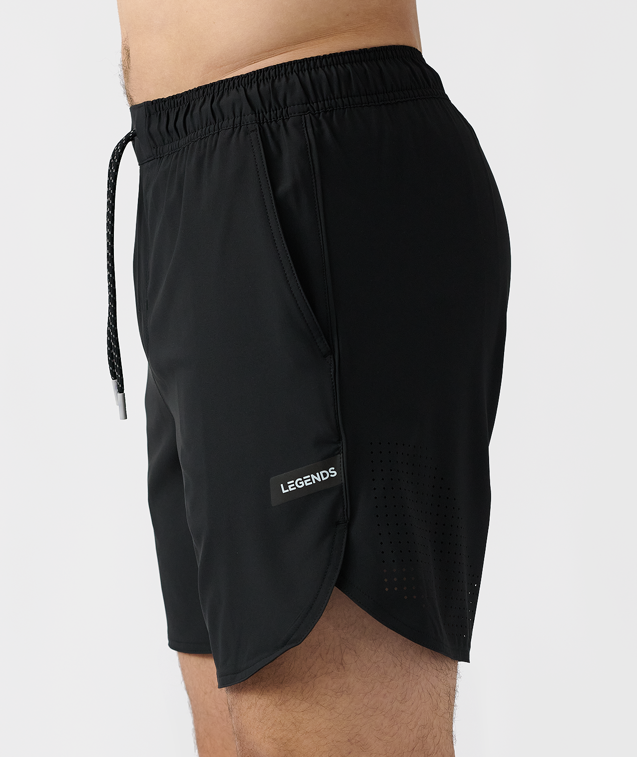 Luka Short Black
