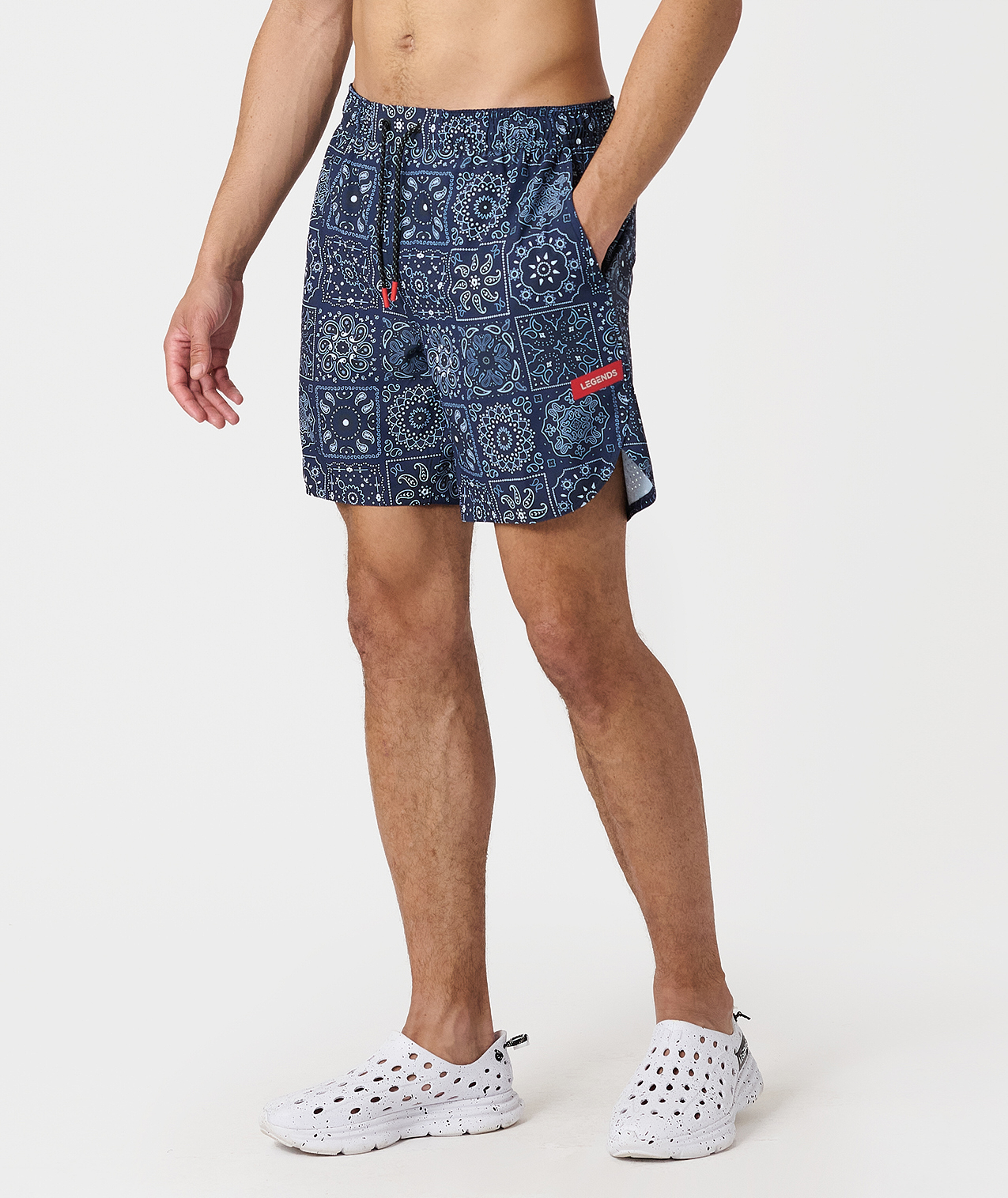 Luka Short Paisley Tile Navy - 2