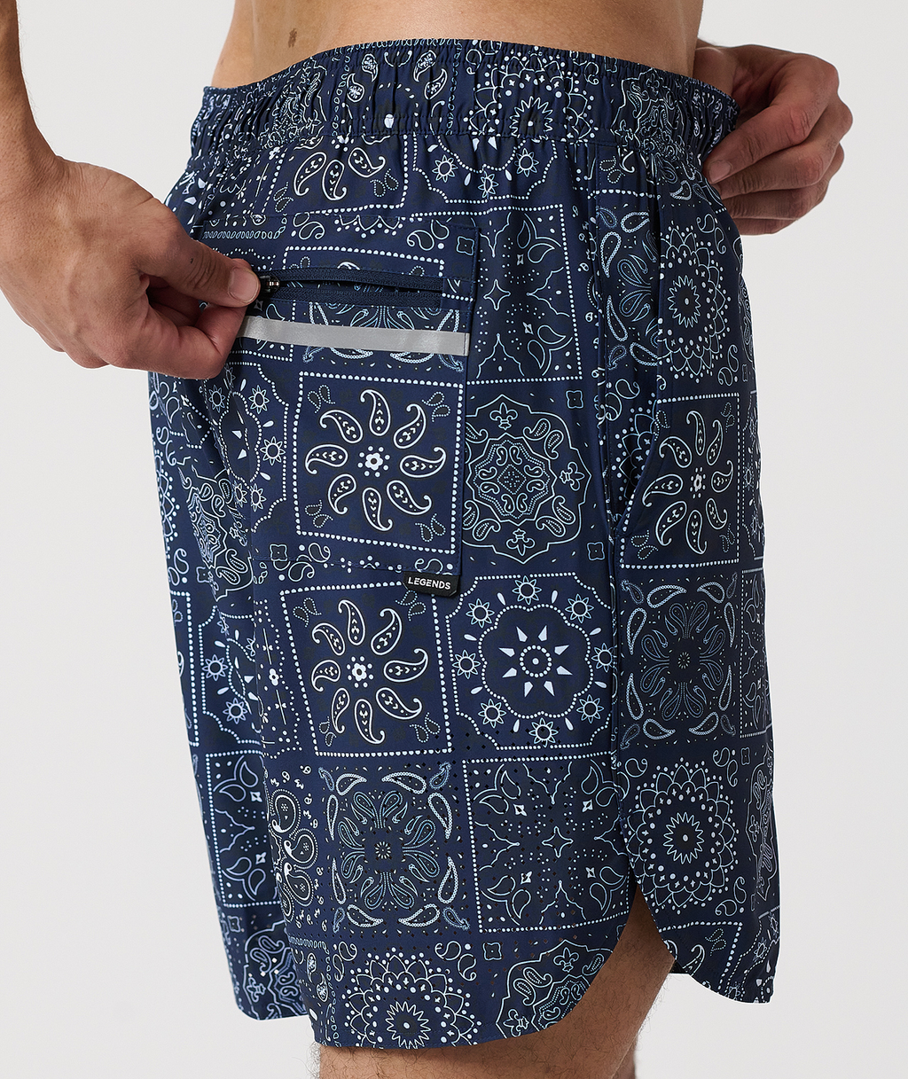 Luka Short Paisley Tile Navy - 5