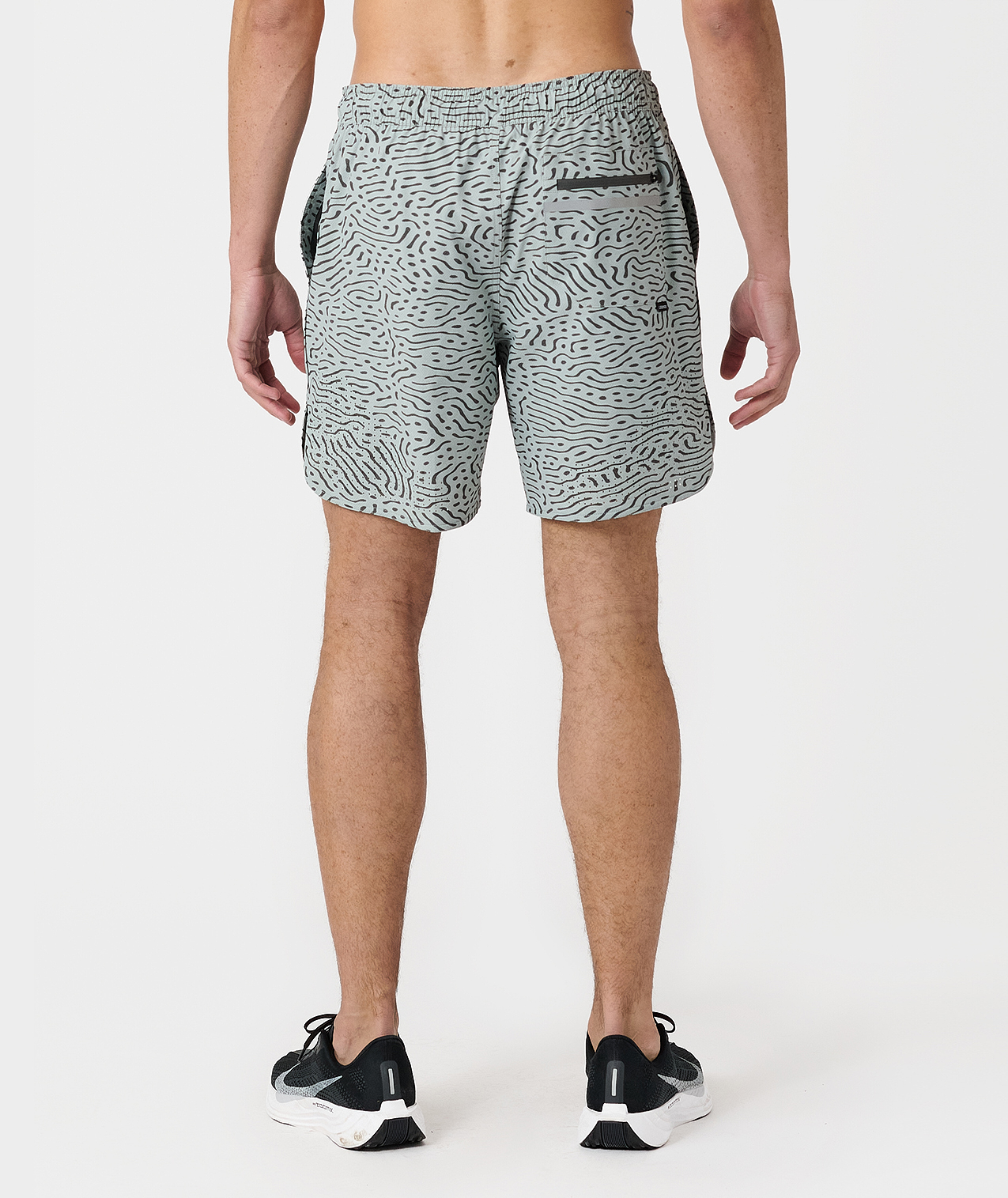 Luka HD Maze Charcoal