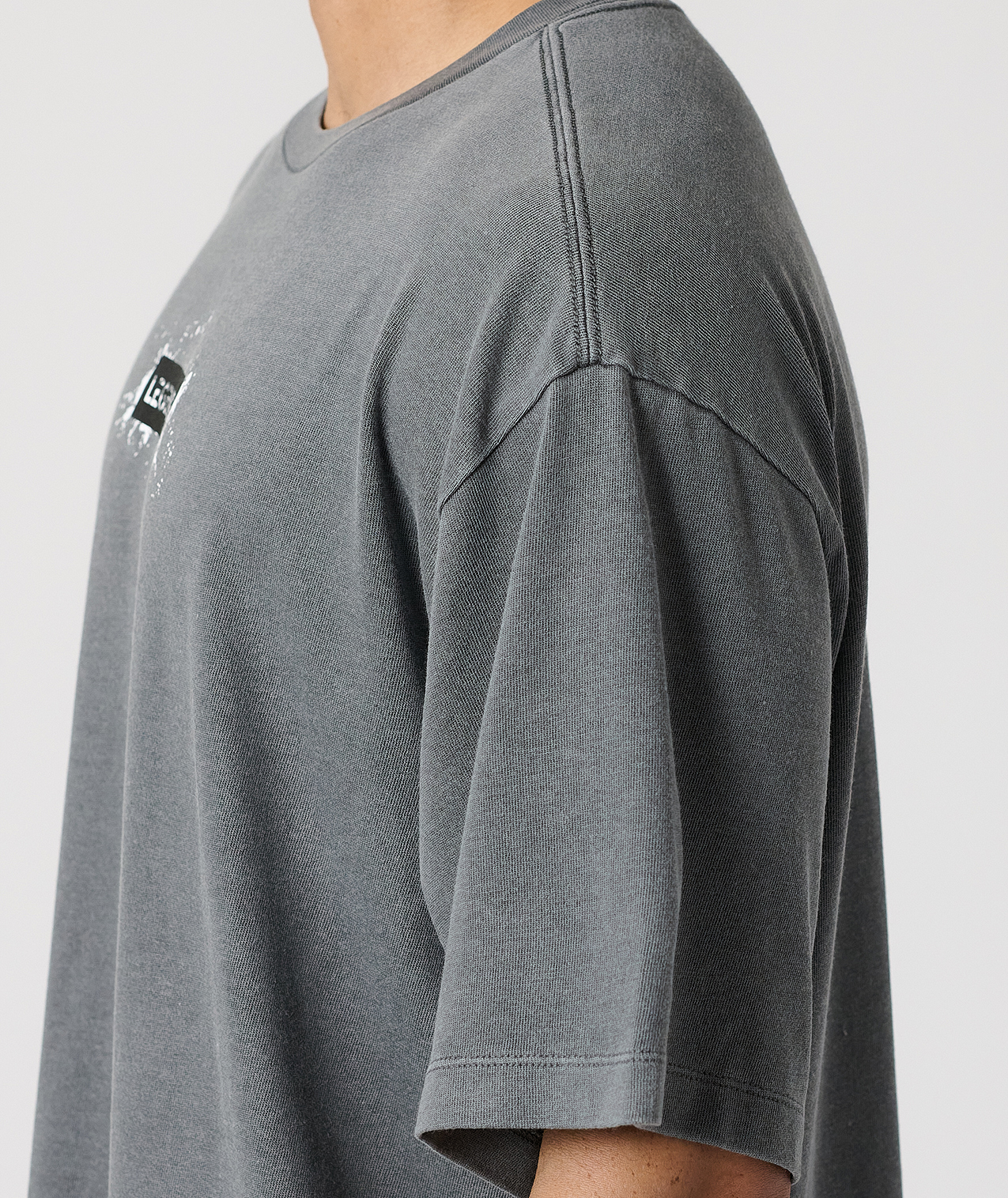 Fairfax Oversized Tee Globe Drip - 5