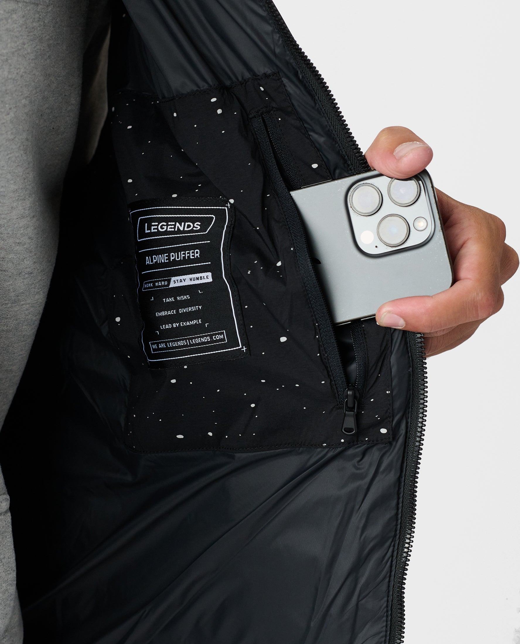 Alpine Puffer Vest Black White Splatter