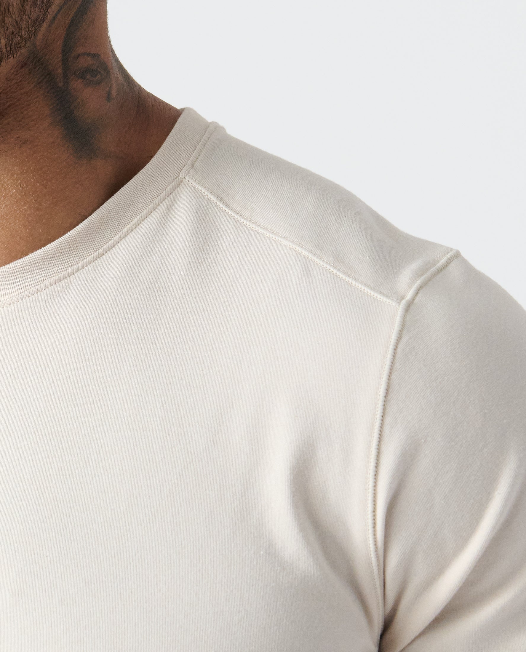 Aviation Tee Curved Hem Dune