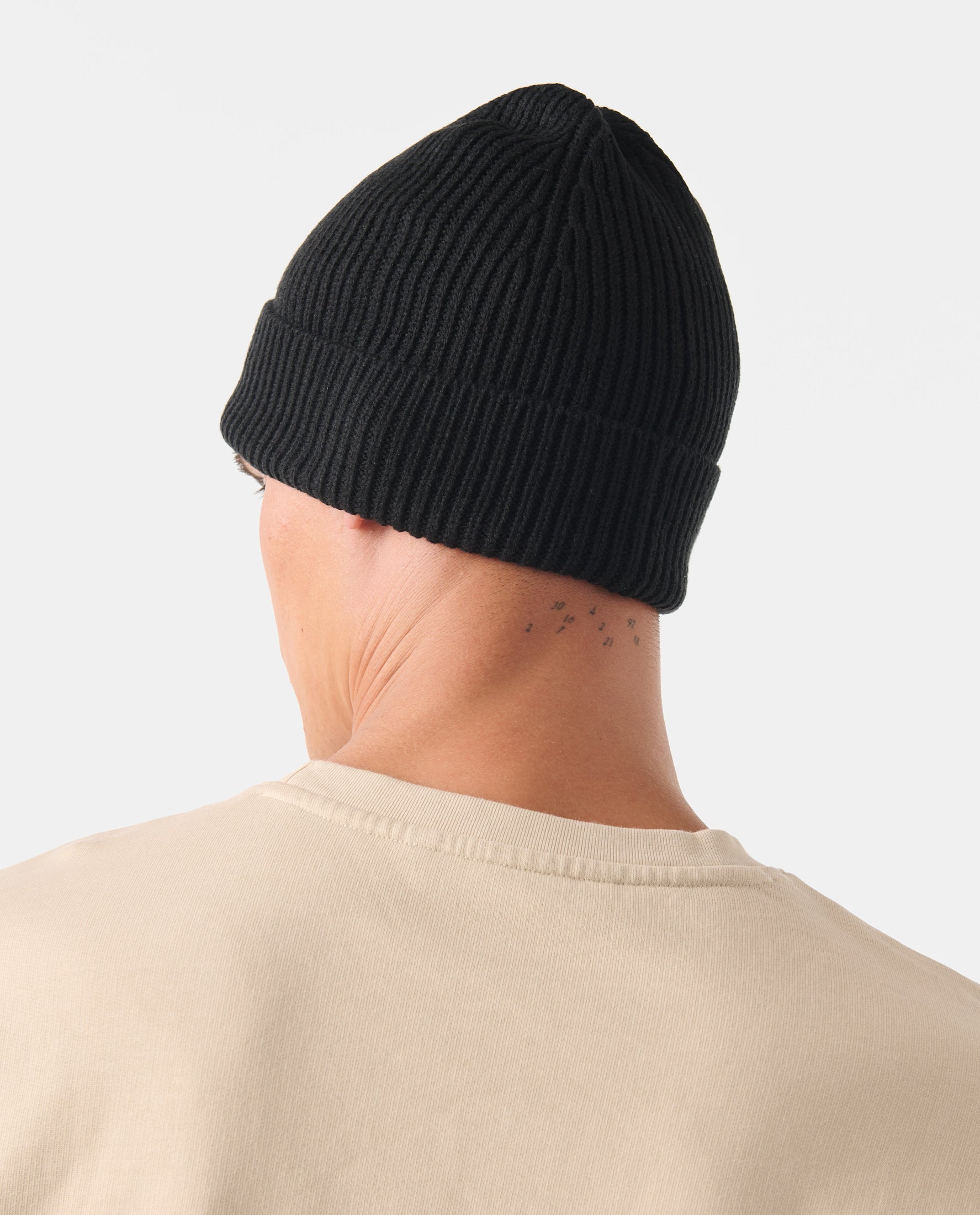 Classic Beanie Black – Legends