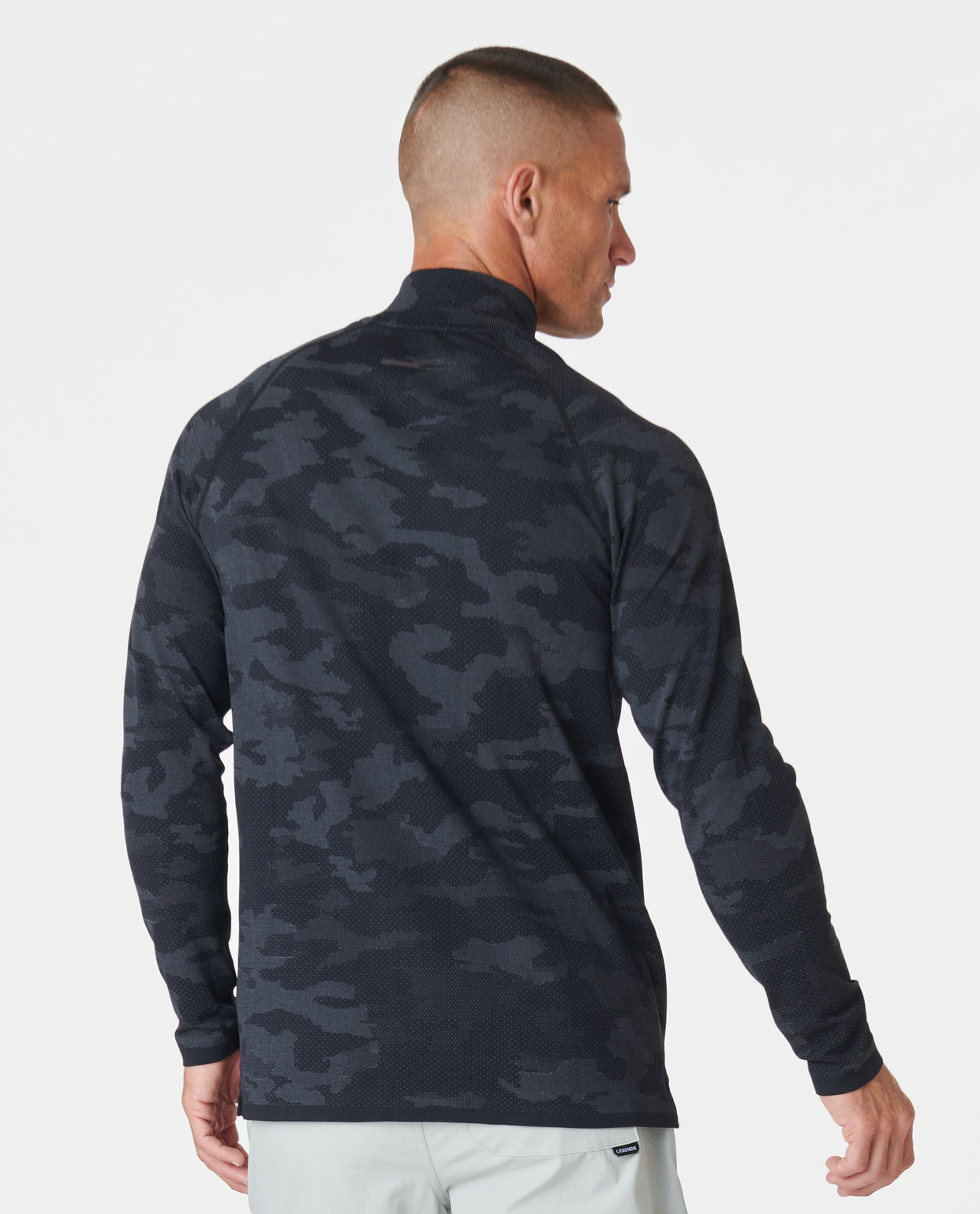 Dash Quarter Zip Black Camo