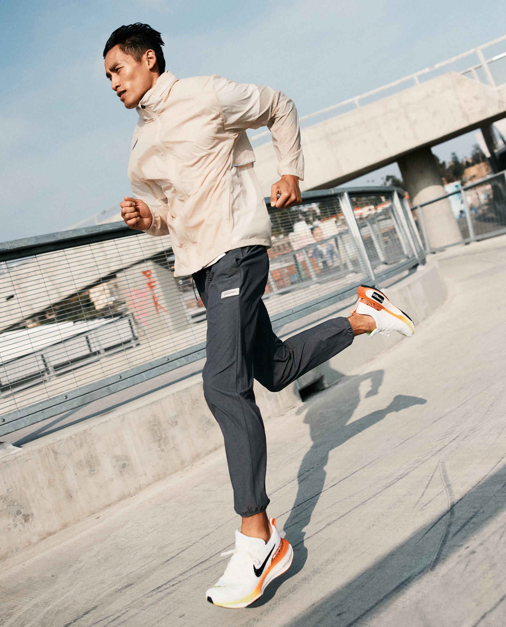 Luka HD Jogger Charcoal Gray – Legends