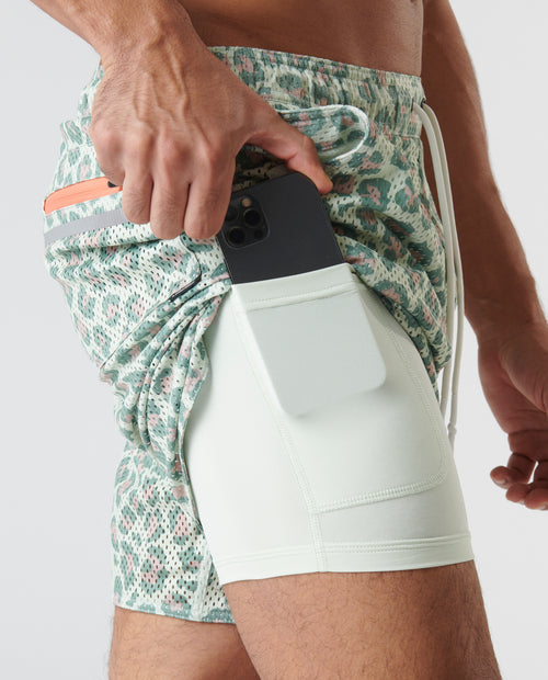 Luka Mesh Short Leopard Pistachio