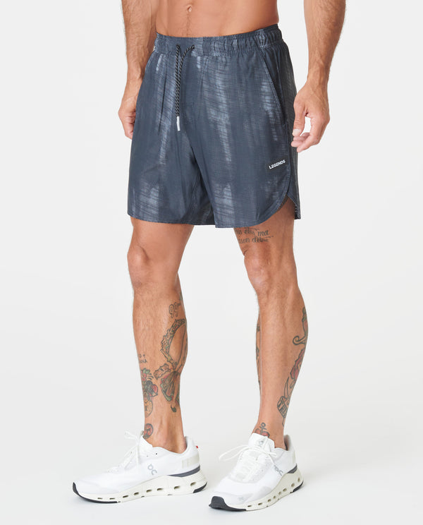Luka Short City Reflections Black