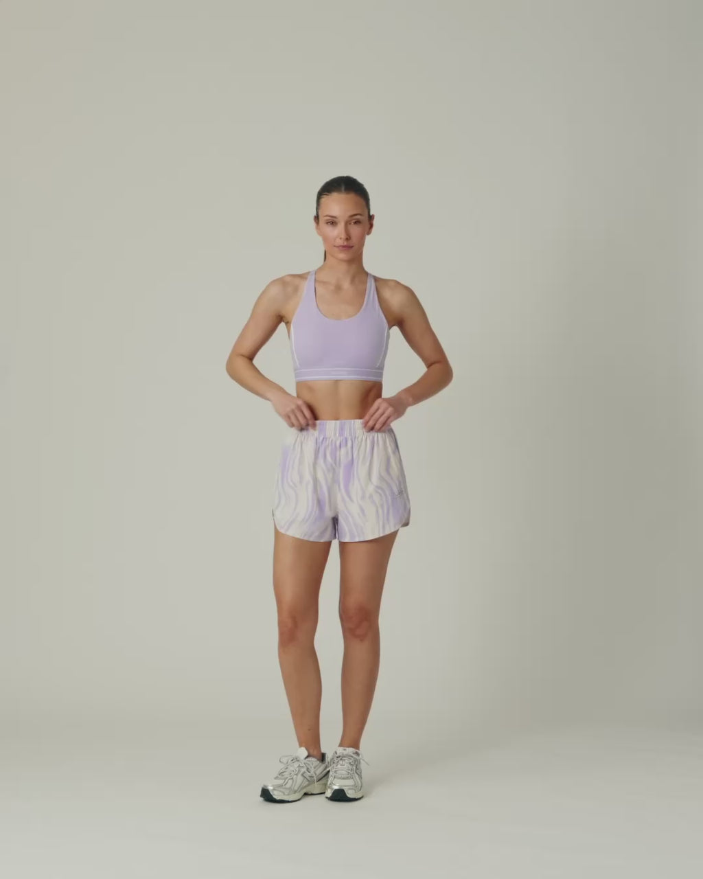 Leni Short Brushstroke Aura - 2