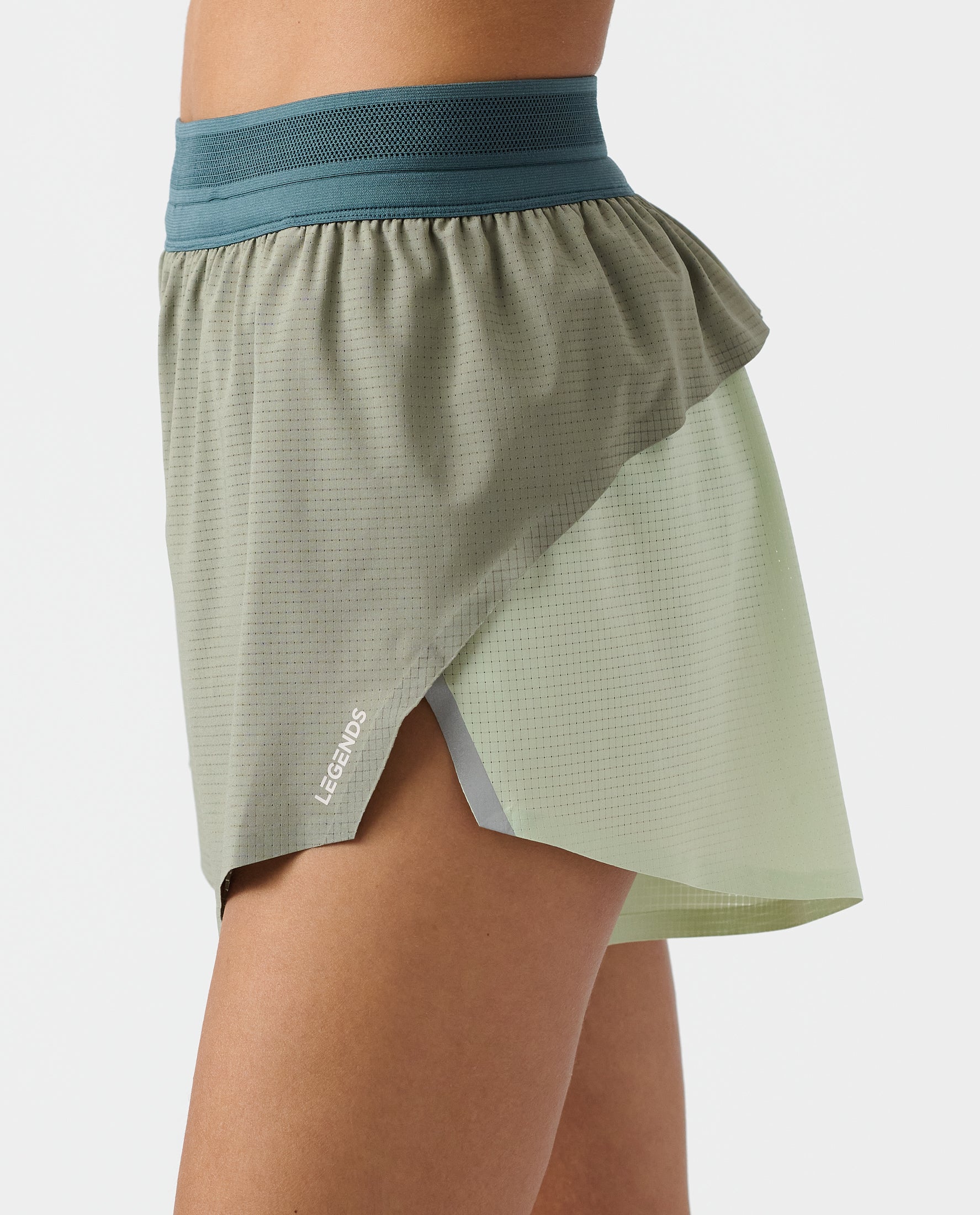 Sabyl Short Dewdrop Block