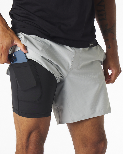 Relay Short Black