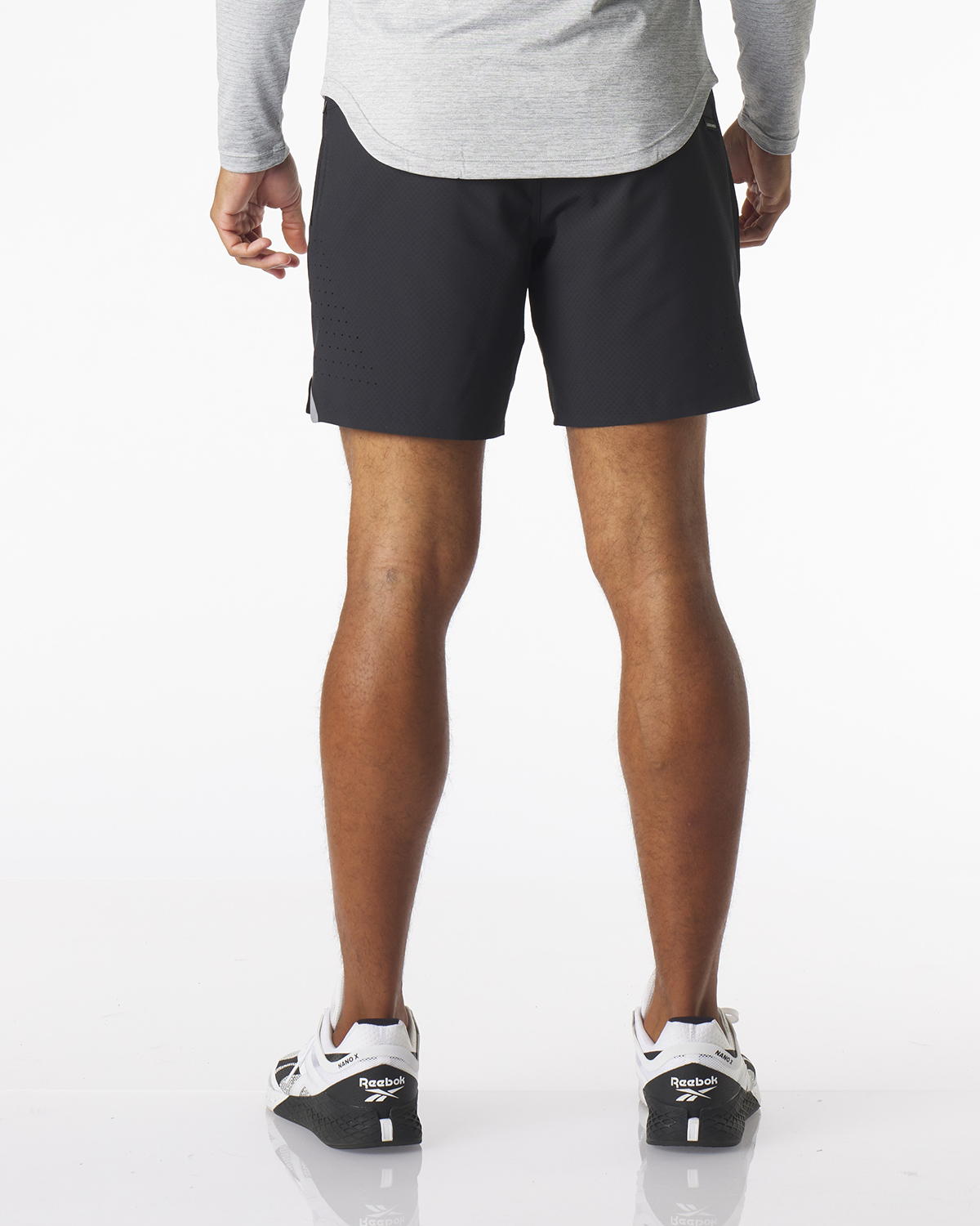 Relay Short Black
