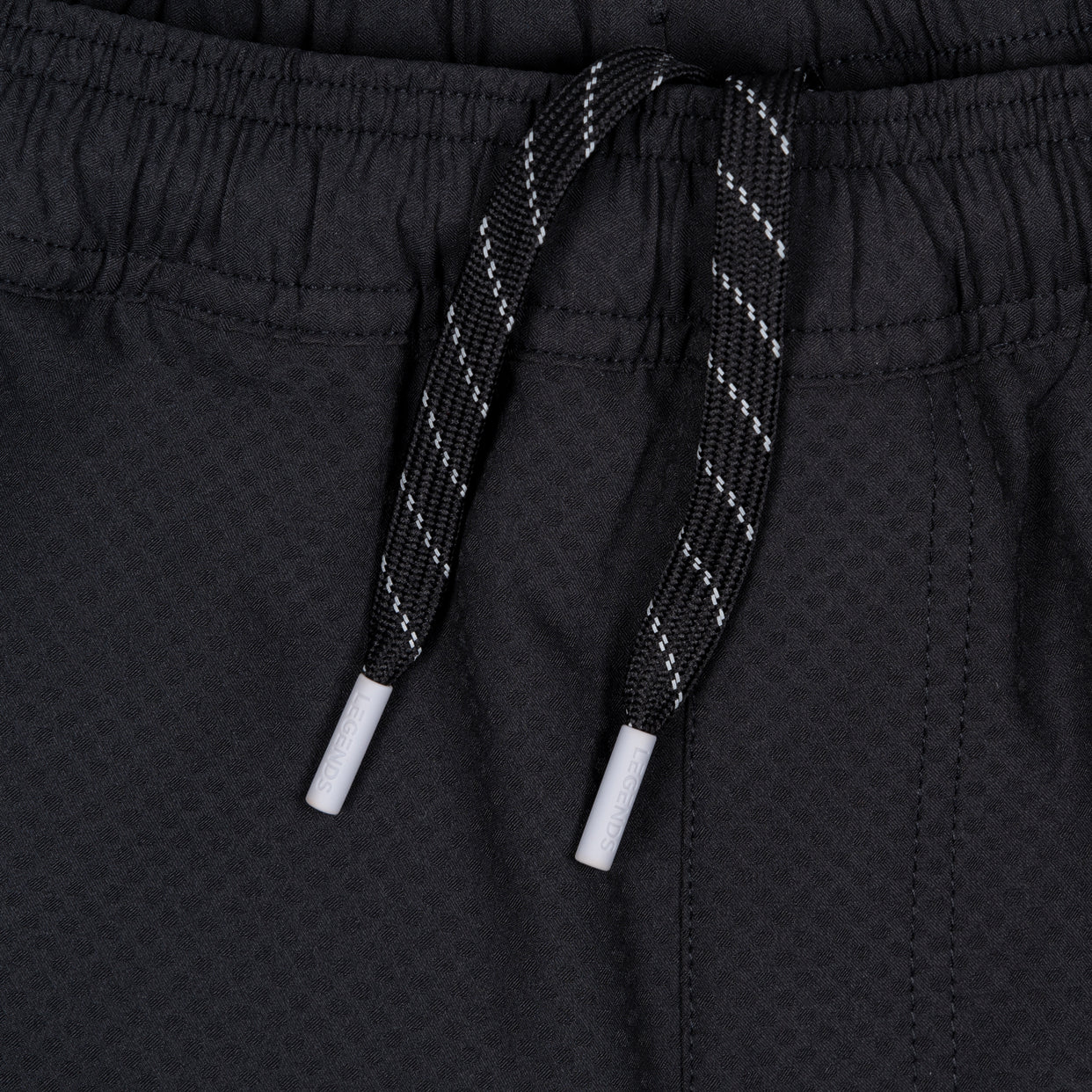 Relay Short Black