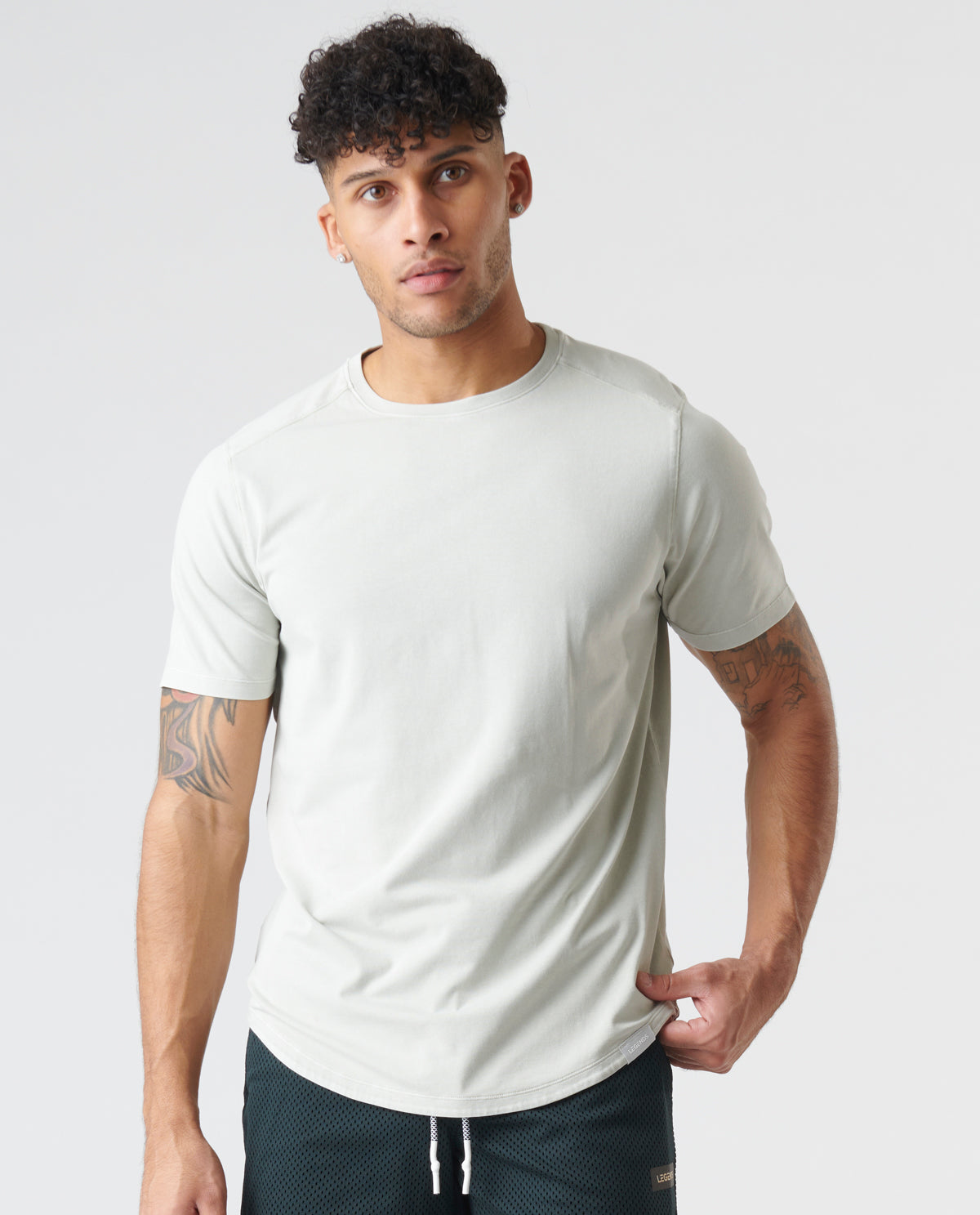 Aviation Tee Curved Hem Washed Light Gray